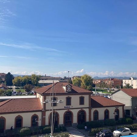 Appartamento Borgo Rane Alba  Exterior photo